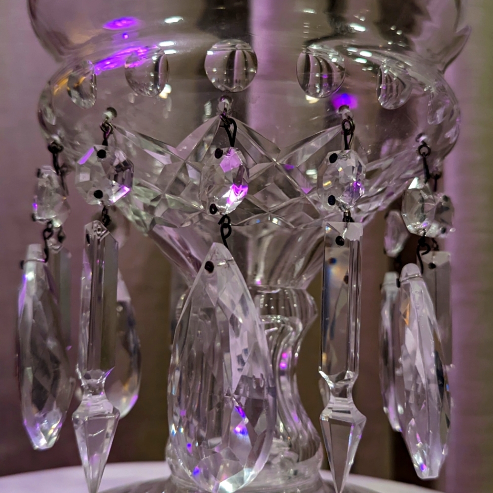 Lustres candelabra centerpiece crystal early 20th c 12 prisms, leaded cut glass